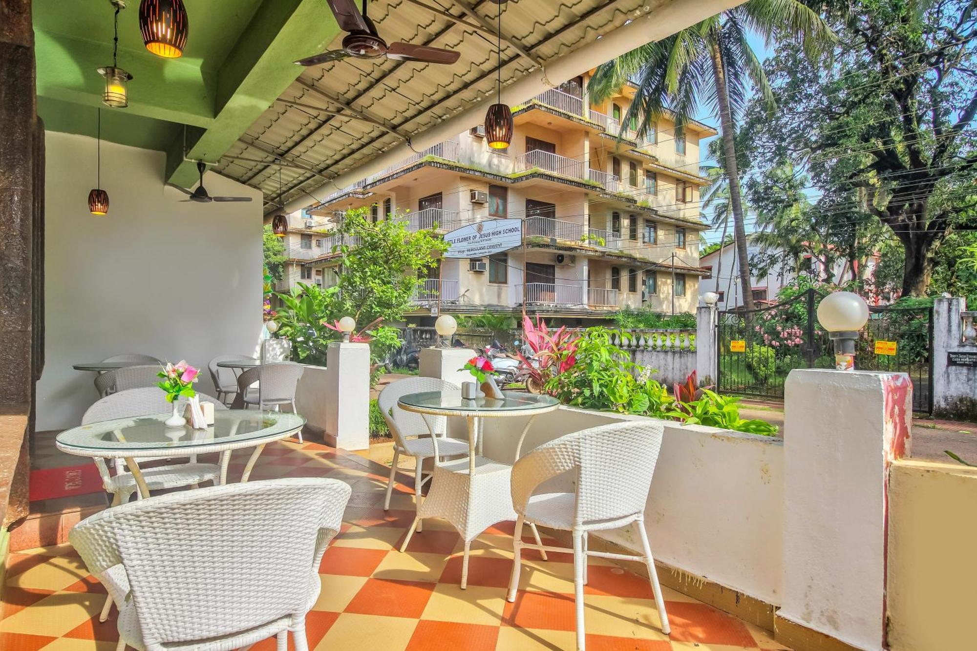 Vihaan Inn Guest House Calangute Ngoại thất bức ảnh