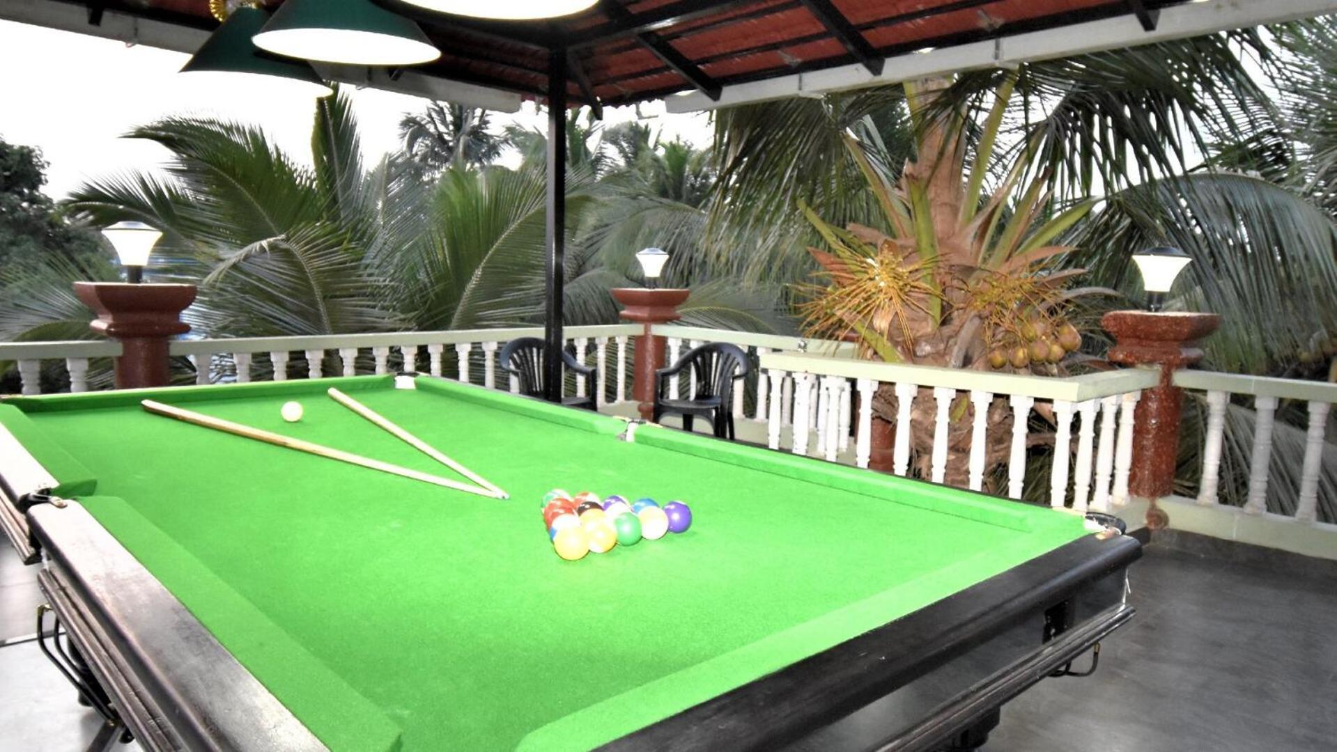 Vihaan Inn Guest House Calangute Ngoại thất bức ảnh